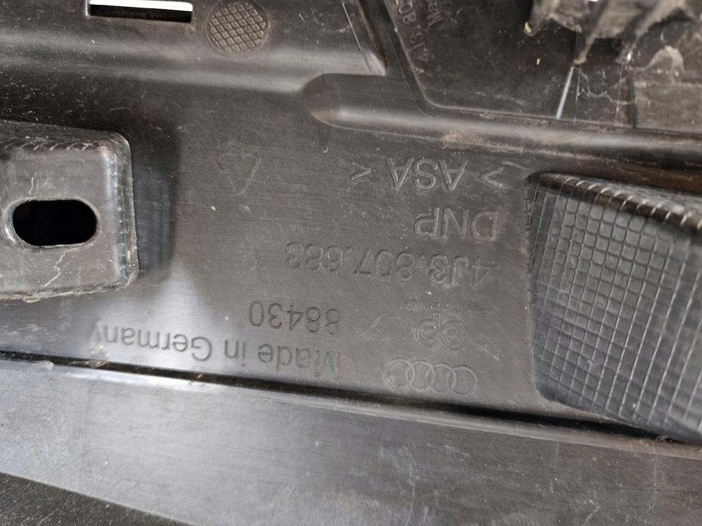 фото №12, Audi gt e-tron 4j3 бампер перед передний оригинал