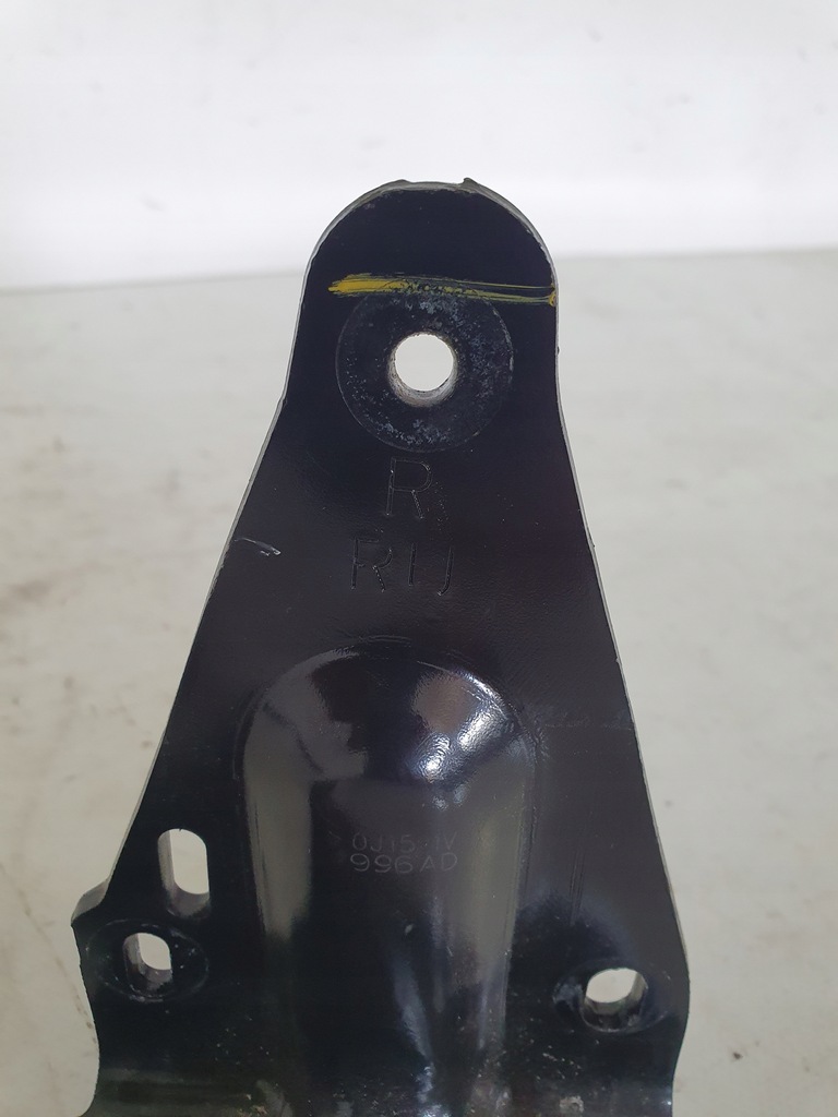 фото №9, Chrysler pacifica ii 16- ролик дверь задняя подрамник правая нижняя