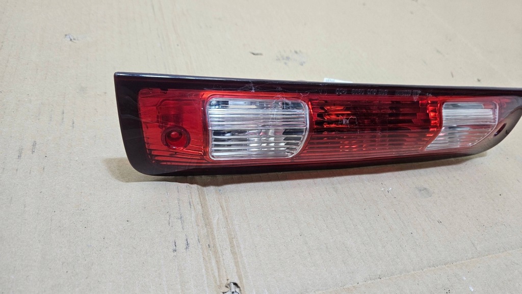 Третій світло стоп dodge ram 1500 55372082 Ціна