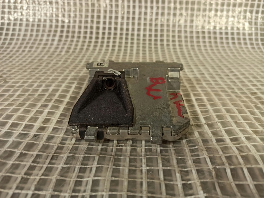 фото №1, Mazda cx-3 камера радар асистент поперечина db2r-67xcx-b