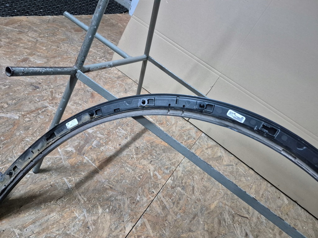 фото №10, Audi q-5 q5 ii 80a молдинг na крила передній перед лівий