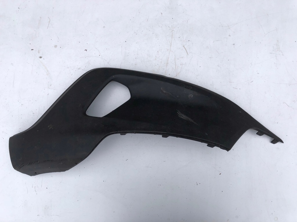 фото №1, Volvo v40 пластик заглушка протитуманної фари решітка бампера