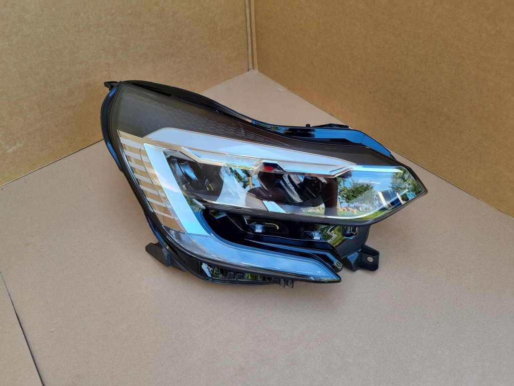 фото №10, Renault captur ii 2 лампа правая передняя pure vision full led 260104095r