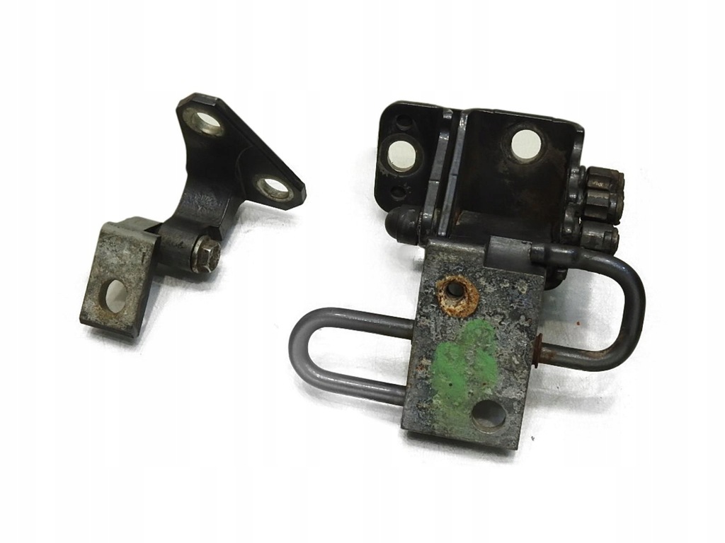 фото №1, Петля петлі двері правий перед lk7x vw passat b6 lift 3c8831412a