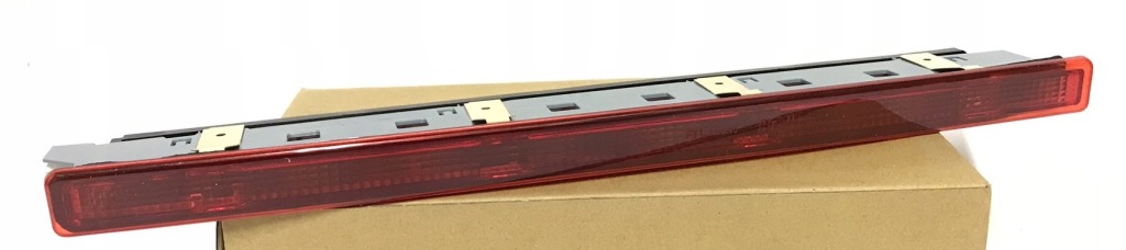 фото №1, Audi a4 b6 avant kombi 8e9945097 новый стоп