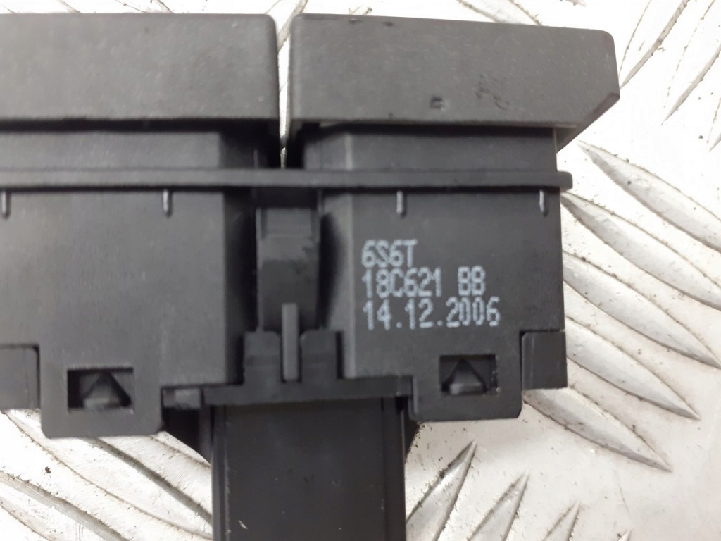 фото №2, Кнопка підігрів скло ford fiesta mk6