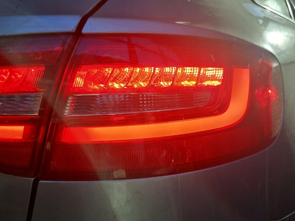фото №1, Лампа задня права audi a4 b8 led kombi