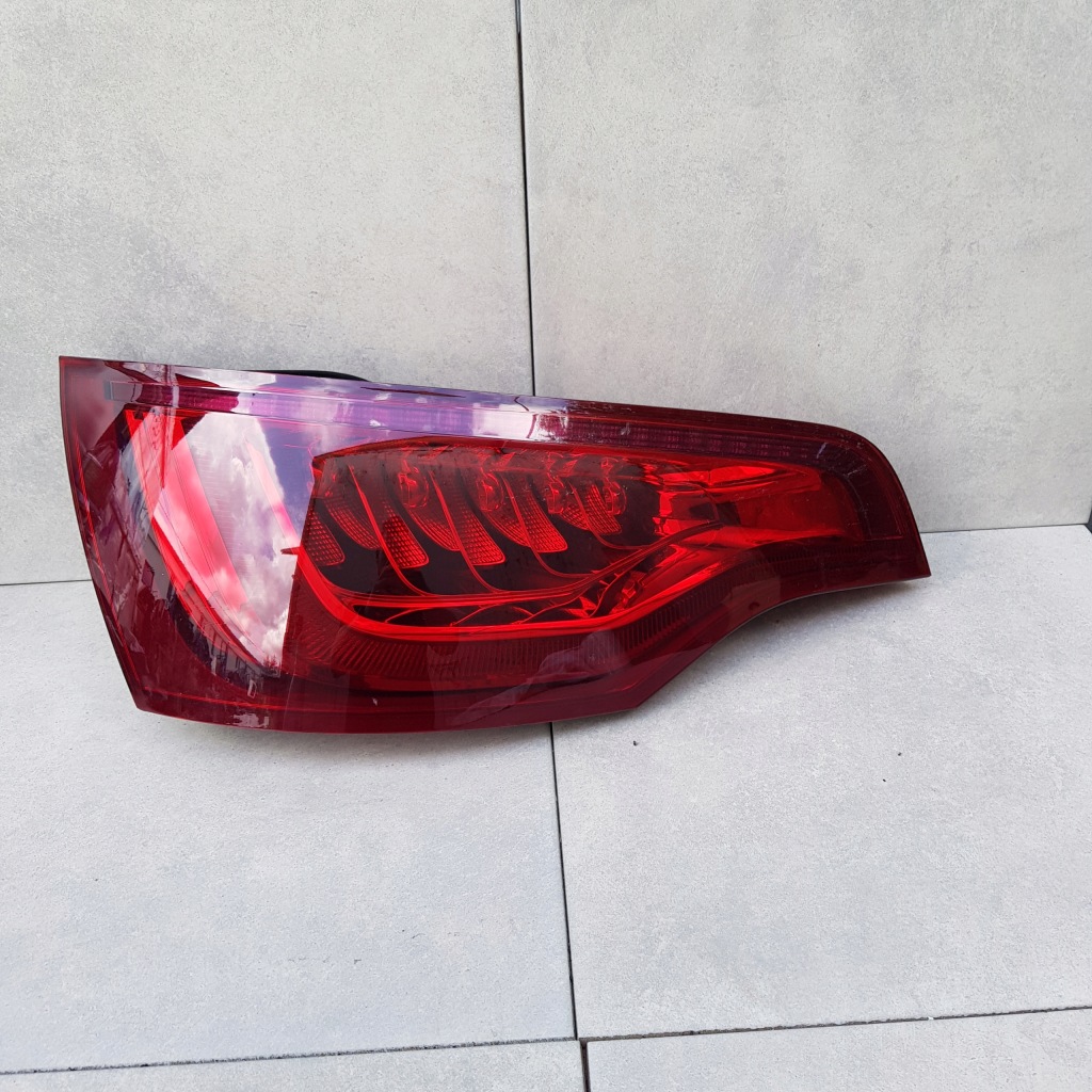 Купить Фара задний правый  led audi q7 рестайлинг  4l0945093 америка