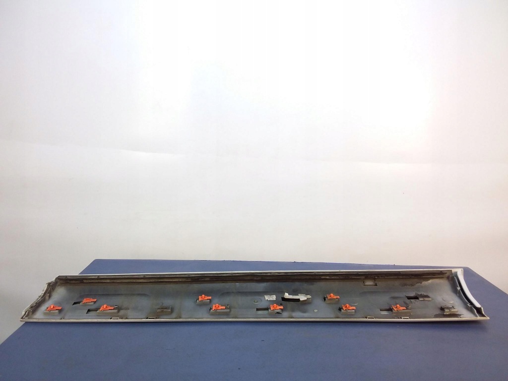 фото №3, Audi q7 4l молдинг дверь левый перед lr9a