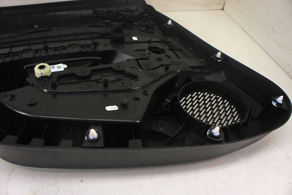 фото №7, Md027 renault clio v обшивка двері правий задня hb