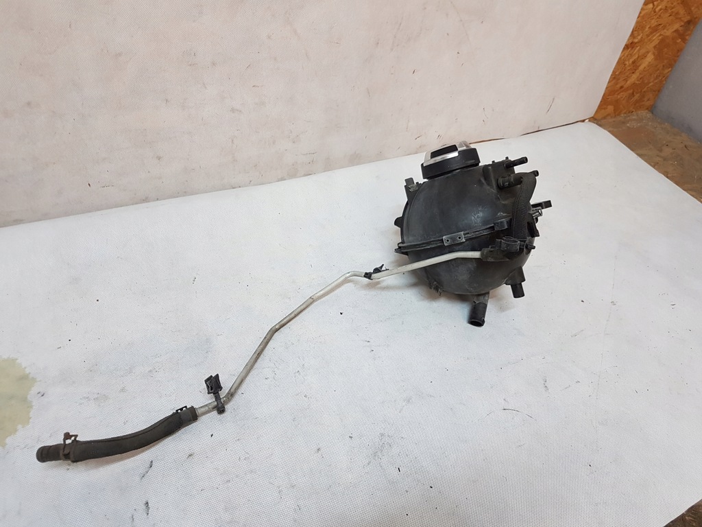 фото №5, Audi r8 4s бачок розширювальний 4s0121403b 4s0121106a