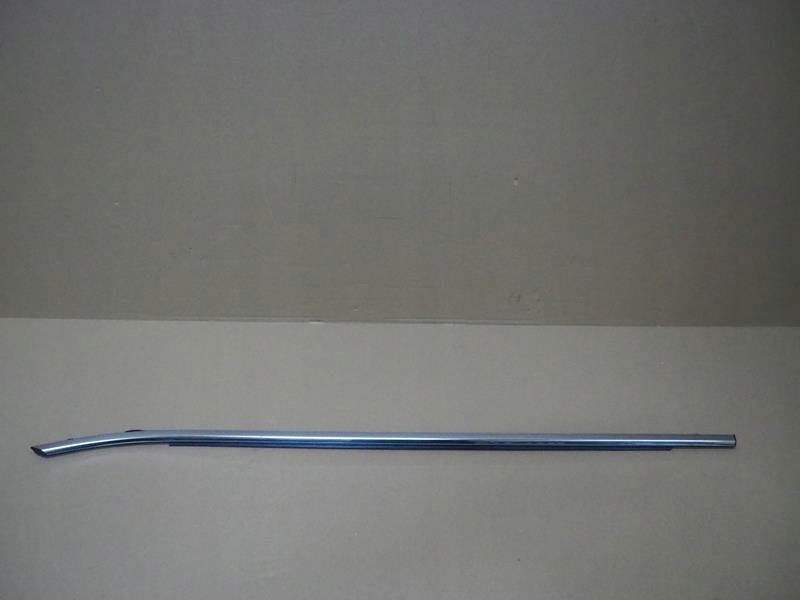 фото №1, Молдинг уплотнитель дверь parapet левый задняя lexus nx