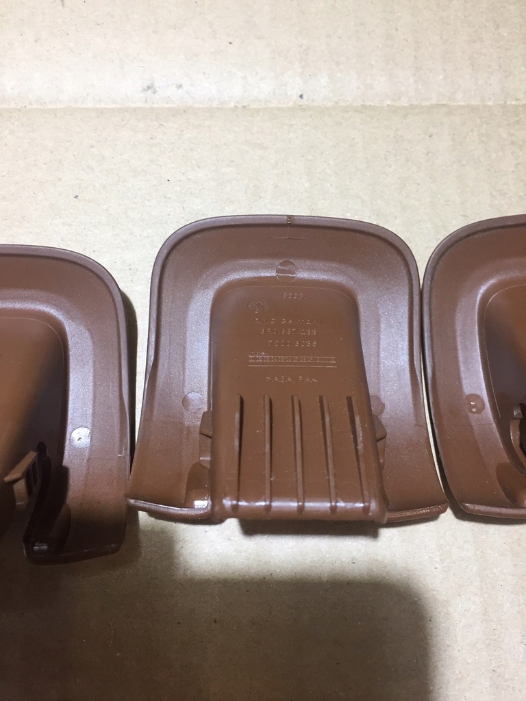 фото №12, Audi q5 8r заглушка isofix задняя комплект 8r0887233