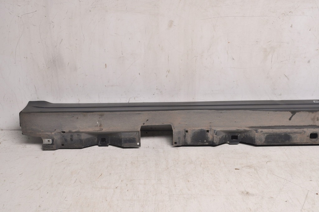 фото №10, Mercedes eqb x243 накладка порог правая 23r a2476980800