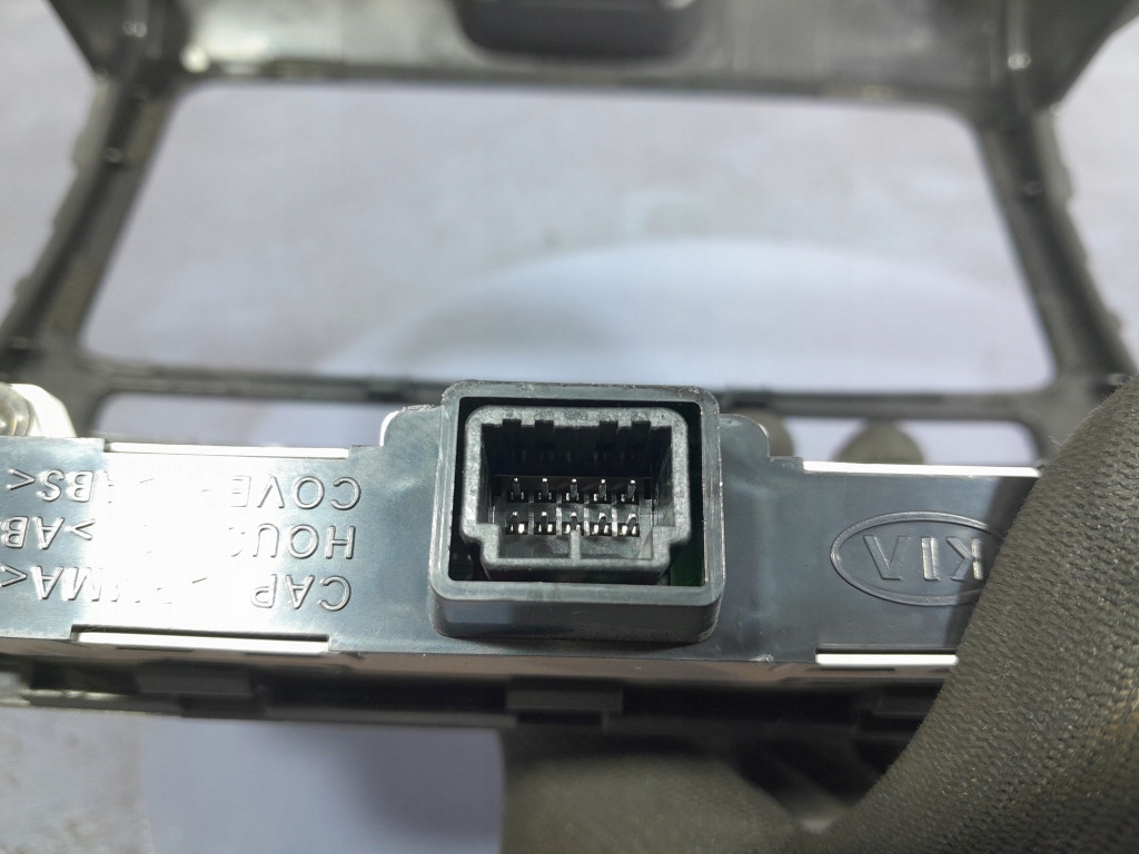 фото №9, Kia sportage iii рамка радио i навигации eu 95960-3u000