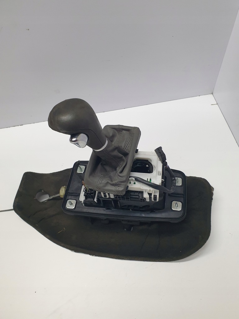 фото №6, Домкрат выборщик автоматическая коробка передач audi a6 c6 4f1713041ae