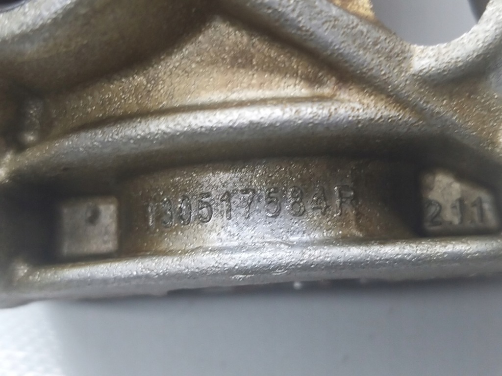 фото №11, Опора łoże вала выхлоп dacia sandero ii clio 1.0 sce b4de411 130517584r