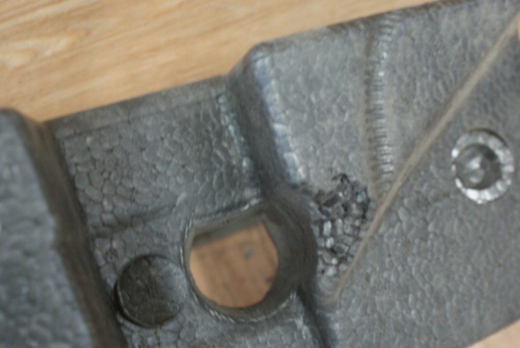 Alfa romeo giulietta абсорбер пенопласт Доставка