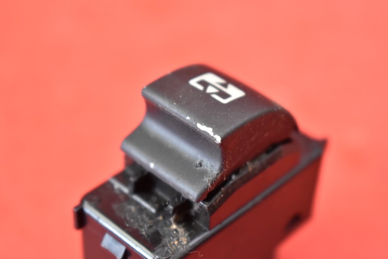 фото №8, Вимикач кнопка люк 96612194 peugeot 207 06-09