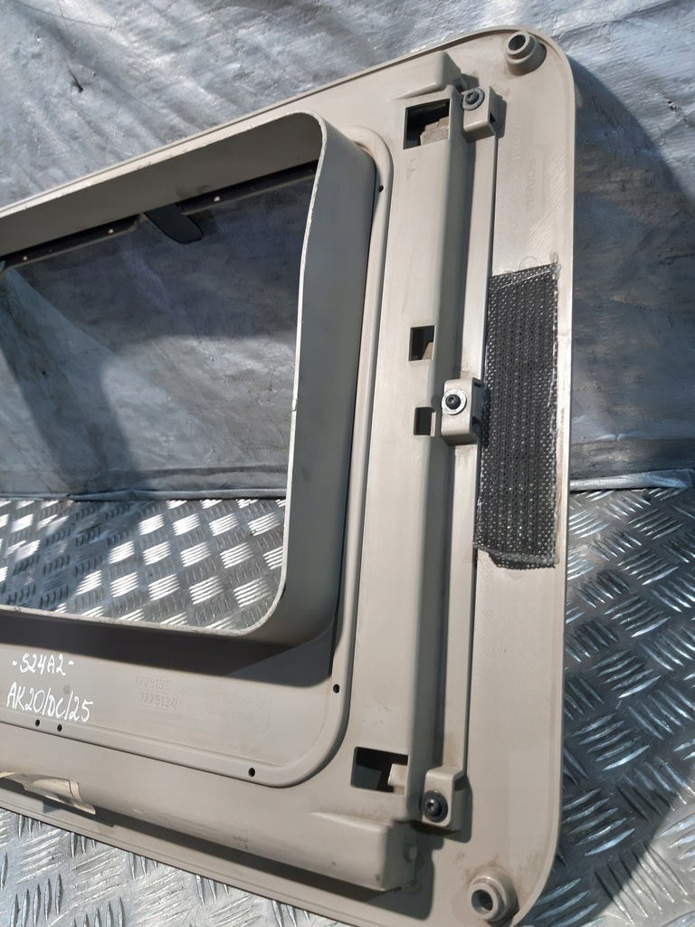 фото №8, Scania r корпус люк 1779134