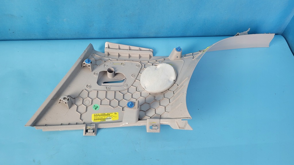 фото №11, Mercedes x247 glb 200 обшивка защита стойка d багажника правая a2476901502