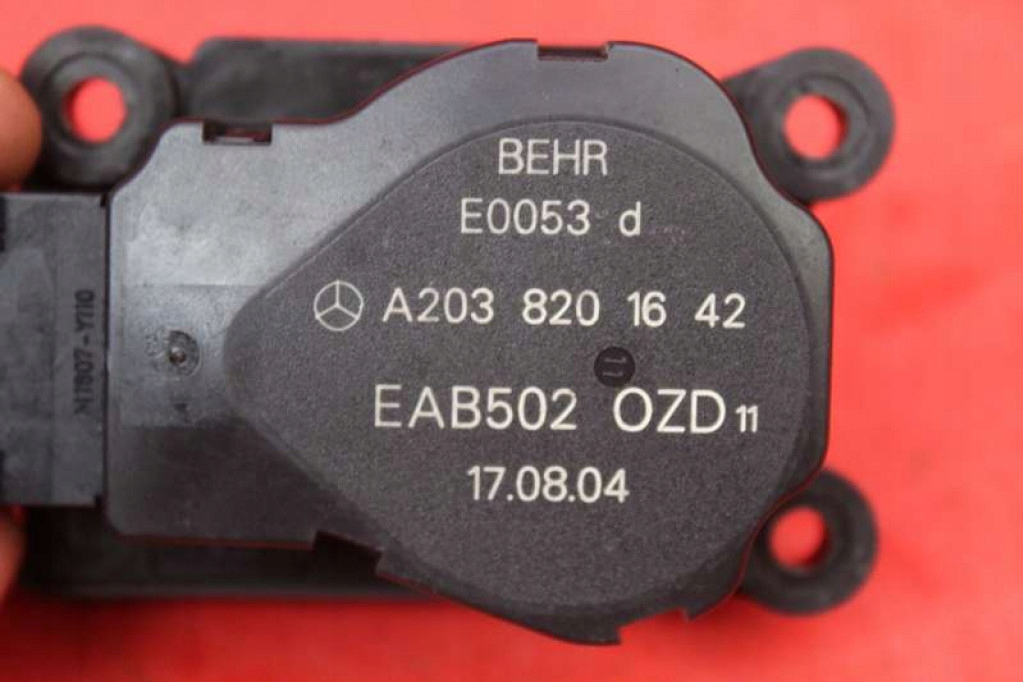 фото №5, Моторчик отопителя a2038201642 mercedes cls c219 w219 3.5 v6 272 km