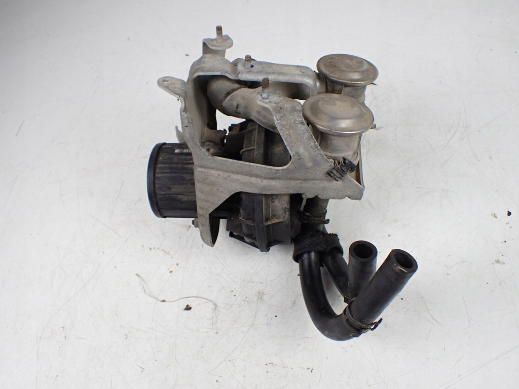 фото №8, Насос воздуха вторичного audi a8 s8 d3 5.2 fsi 07l959253a