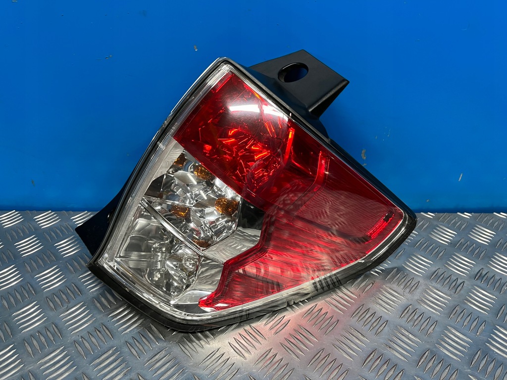 фото №1, Subaru forester iii лампа правый задняя правая задняя