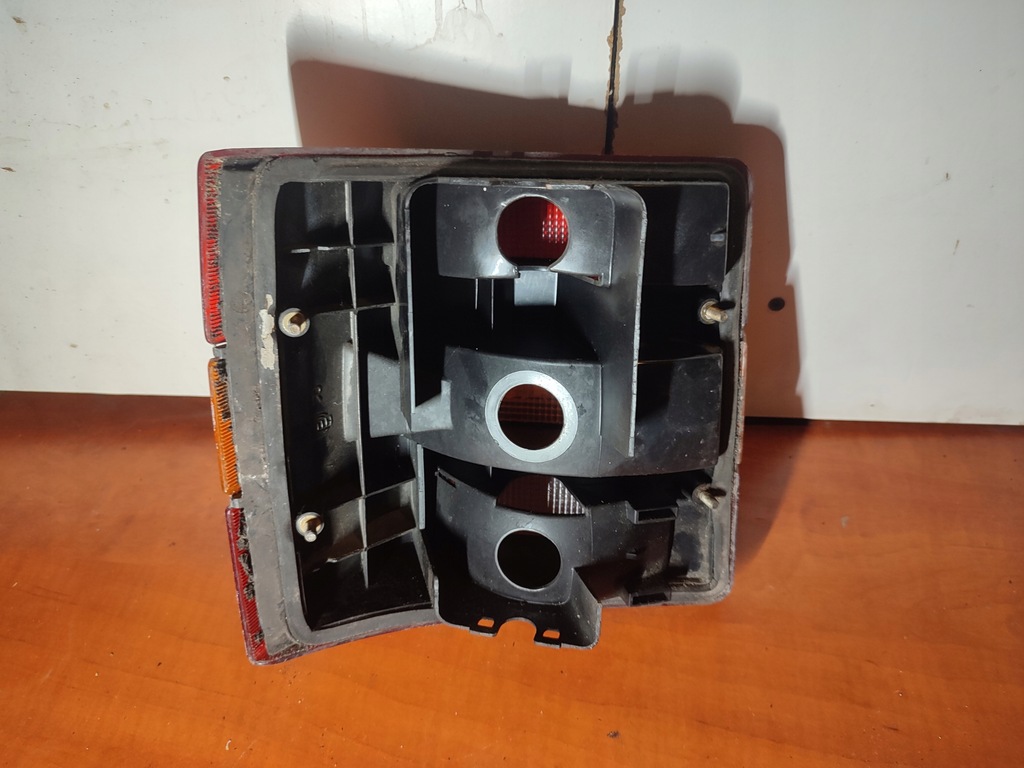 фото №8, Лампа правый задняя задняя правая seat ibiza i