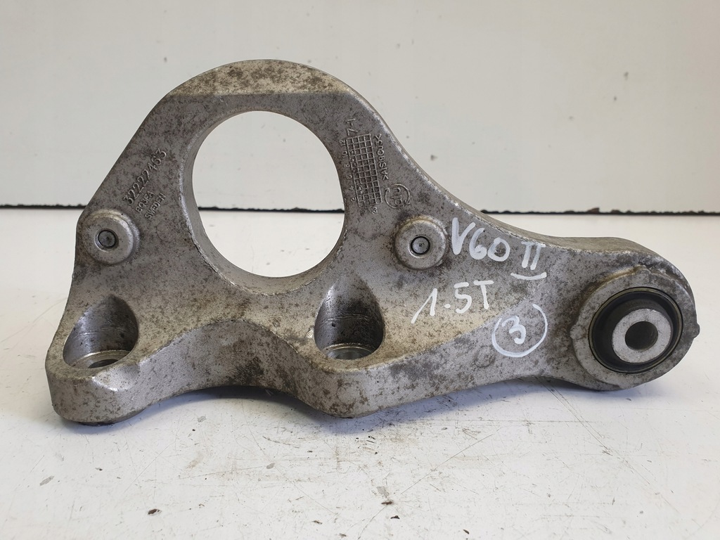фото №1, Volvo v40 ii 1.5 t2 опора полуось 32222463