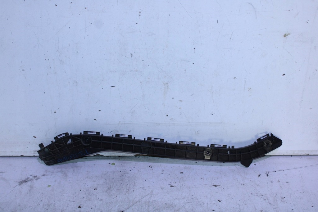 фото №1, Направляющая левый задняя задний kombi toyota auris ii