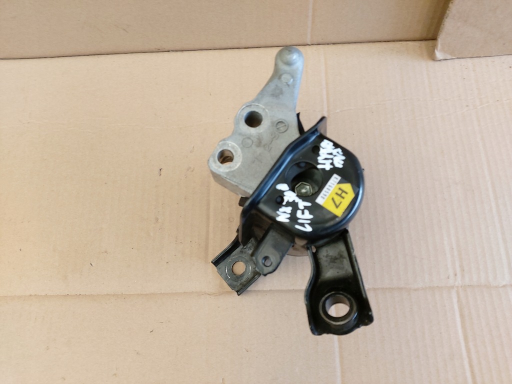 фото №2, Lexus nx300 lift кронштейн