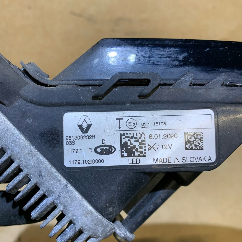 фото №7, Renault espace v lift 2020 права лампа led бампер перед передній 261309232r