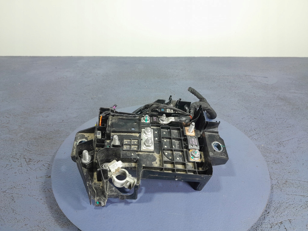 фото №1, Volvo xc40 i lift hybrid распределитель тока plus 32359306