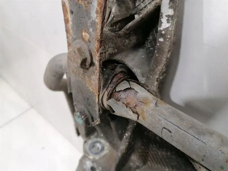 фото №8, Porsche 911 996 beam subframe передня частина 99634110119 axle carrier