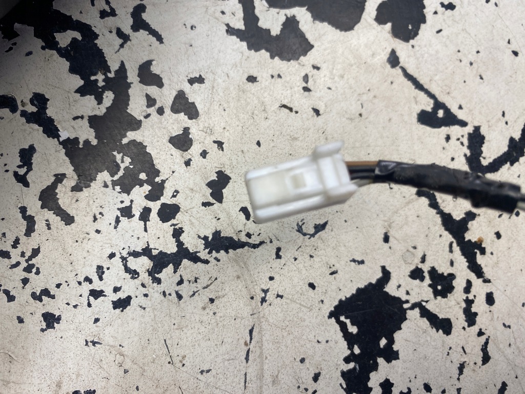 фото №10, Nissan leaf i зеркало правое 7 pin eu