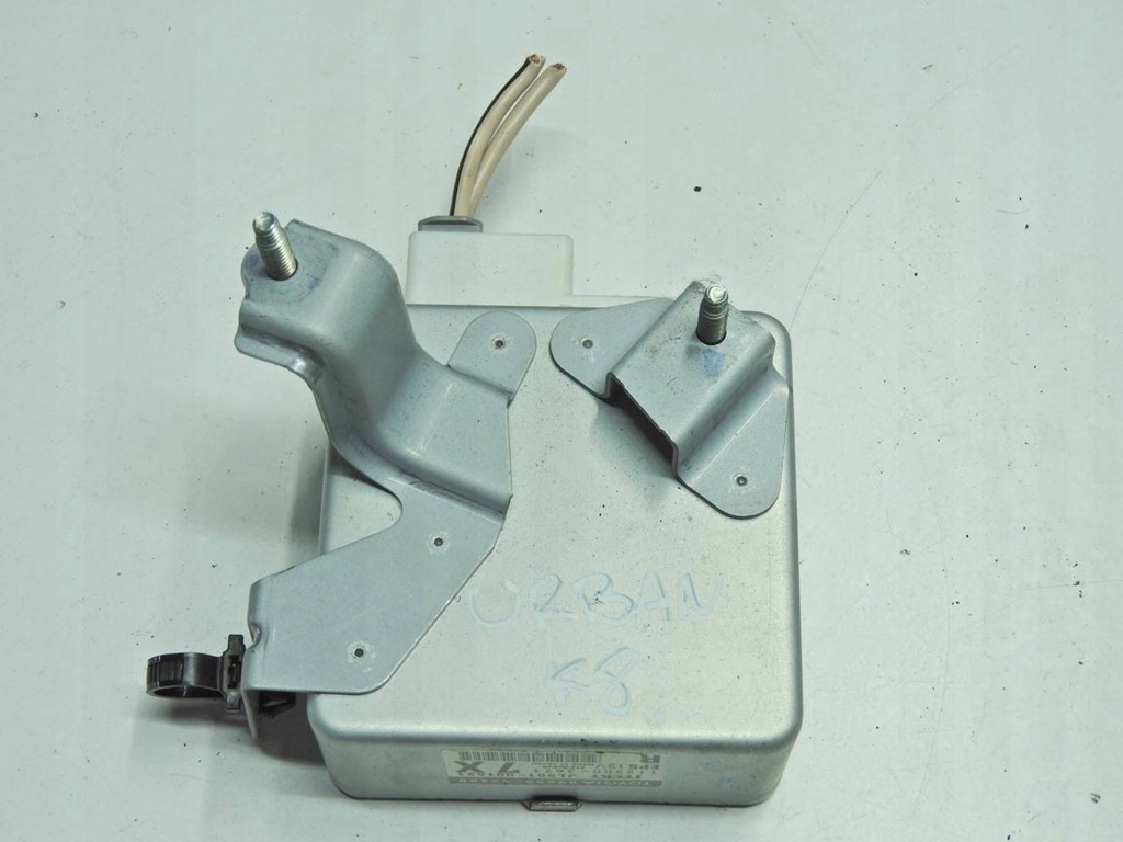 Купить Toyota urban cruiser 08-14 модуль усилителя 89650-52480