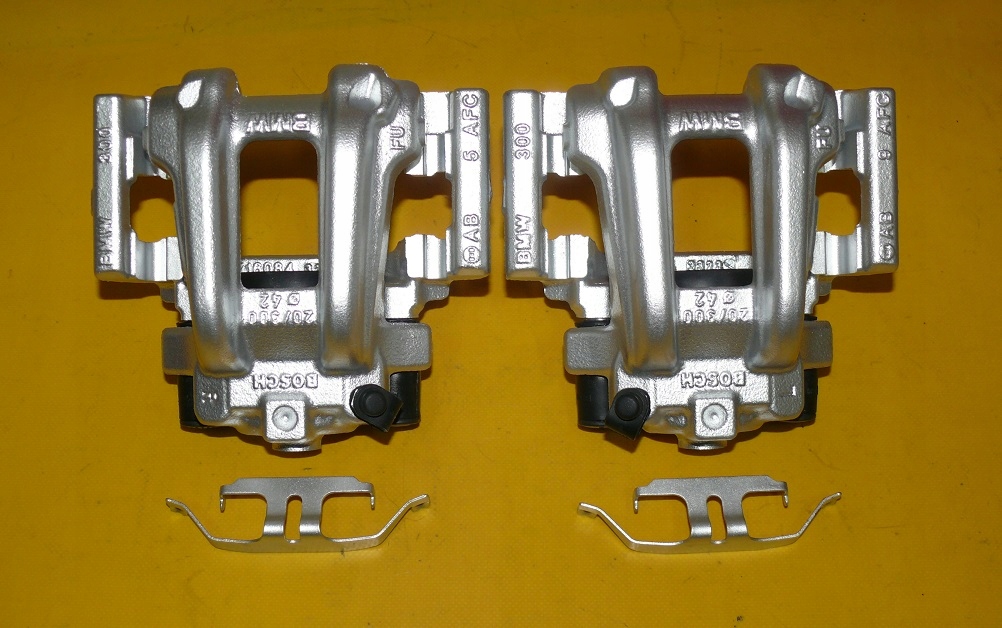 Купити Супорти гальмівні скоба лівий правий задній bmw seria 1 f20 f21 300/20mm 11-18r