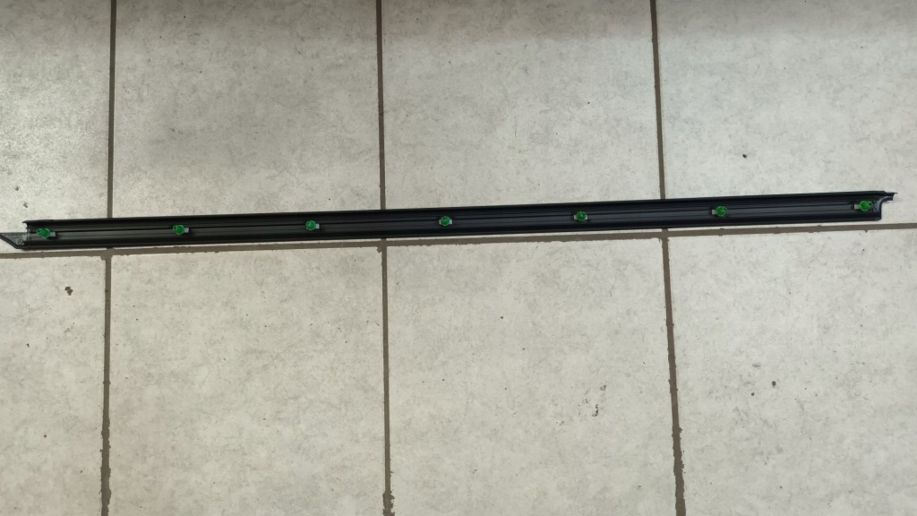 фото №2, Mercedes slk r170 w170 молдинг na поріг права