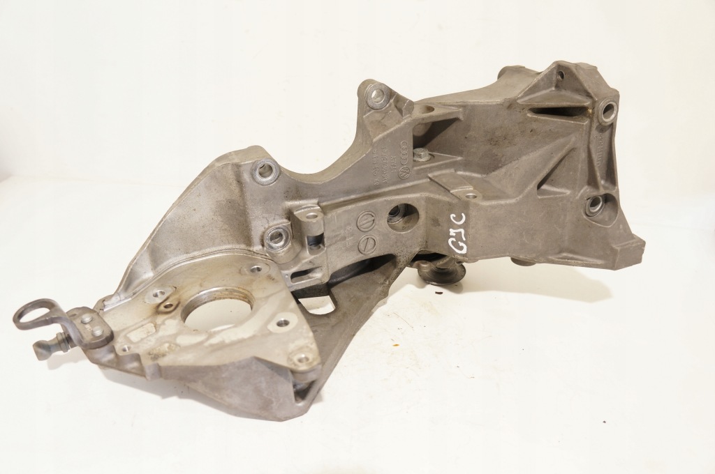 Купить Кронштейн кронштейн генератора audi a6 c7 exeo 2,0tdi 03l903143r