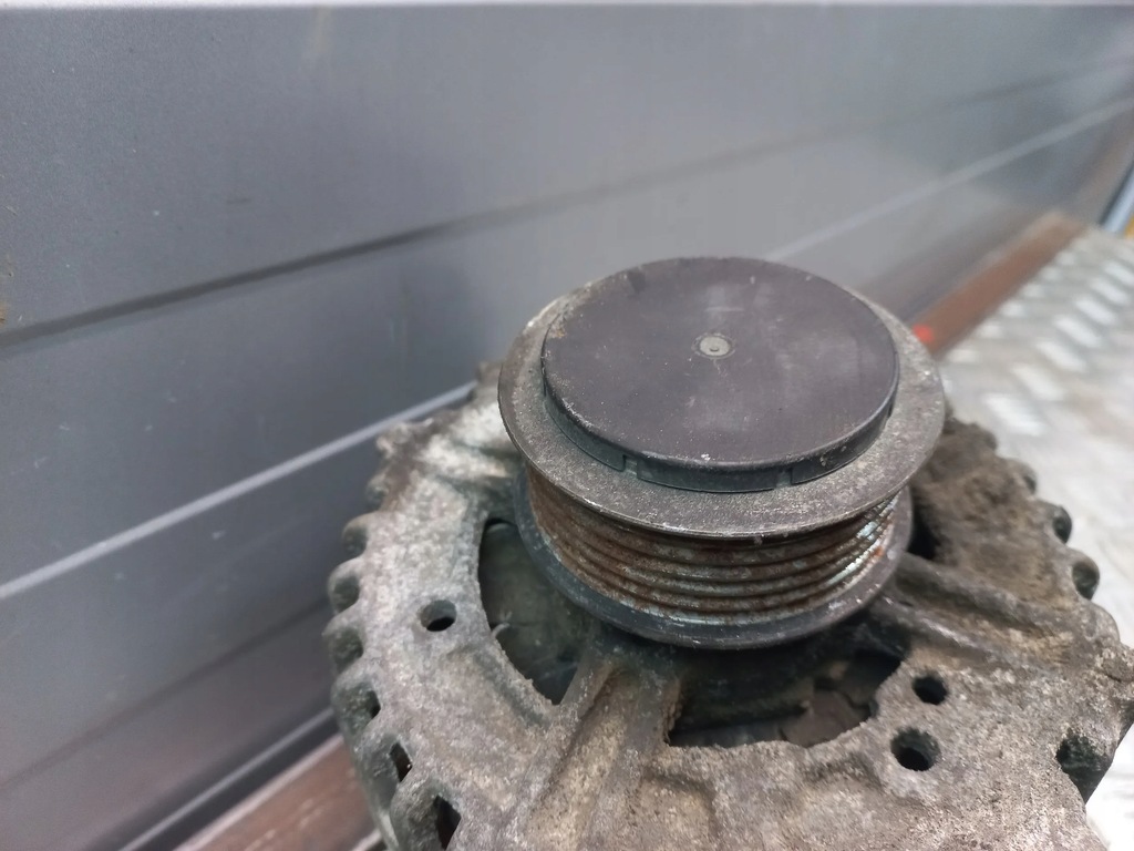 фото №6, Audi a6 s6 c6 4f 06e903018h генераторы полный