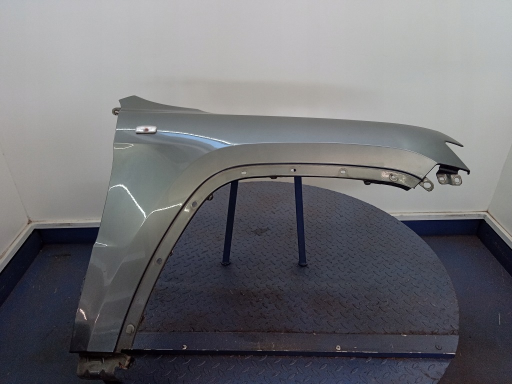 фото №1, Grand cherokee wk2 крыло перед правый pdm