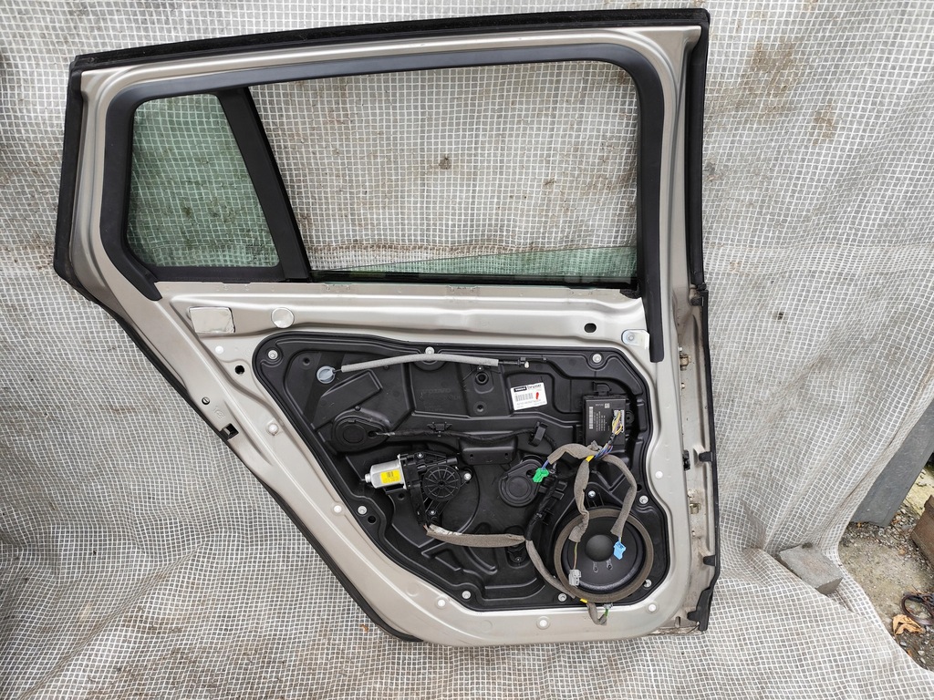 фото №14, Volvo v60 i 10-18 дверь левая задние задняя полный w цвет 484