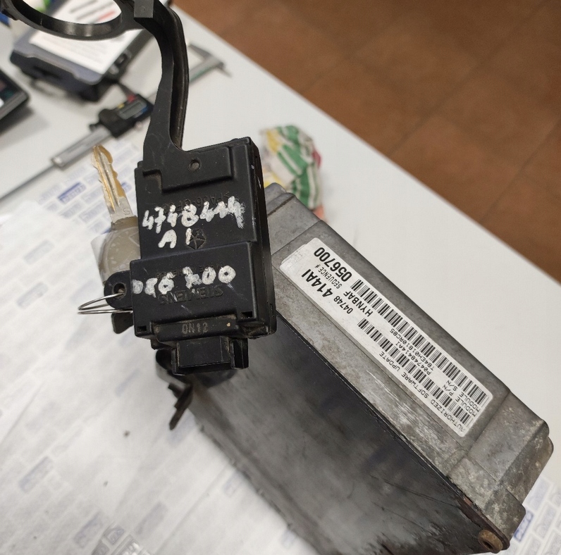 фото №7, Блок керування двигуна набір стартовий chrysler voyager 01-03 2.4