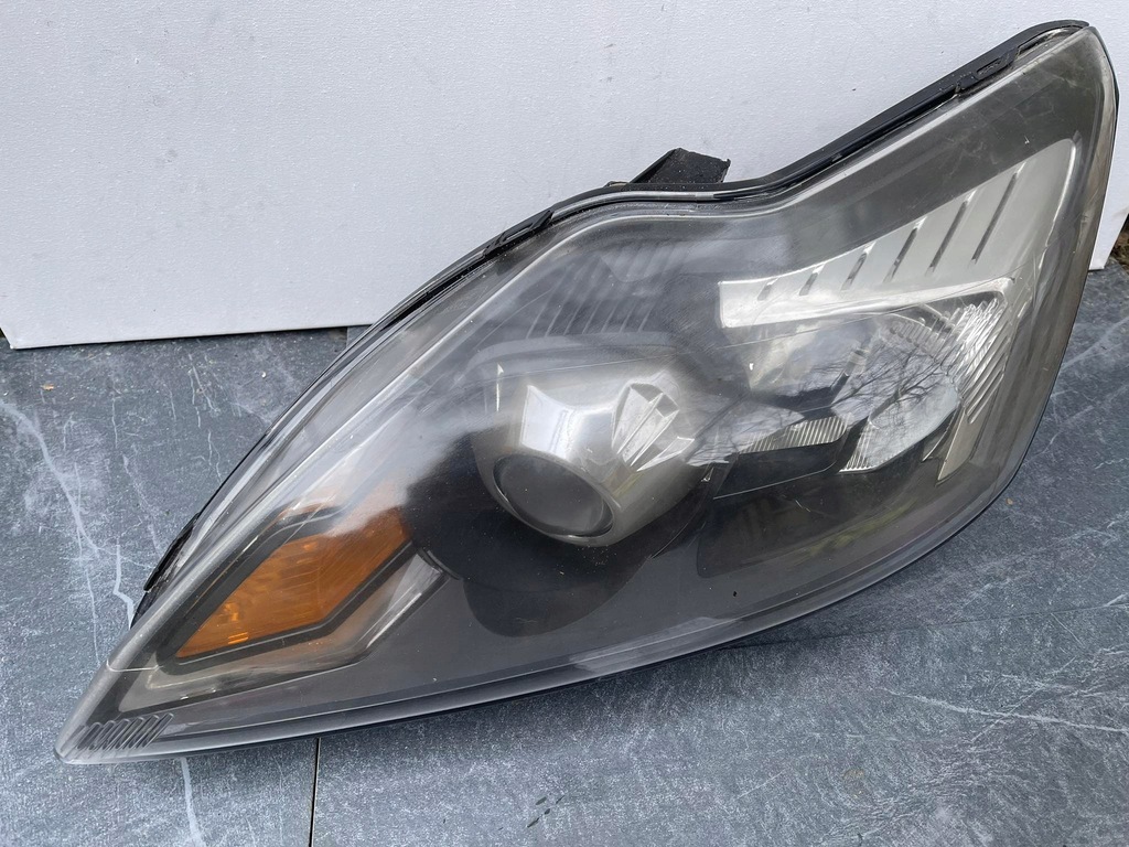 фото №1, Ford focus 2 lift левая лампа ксенон