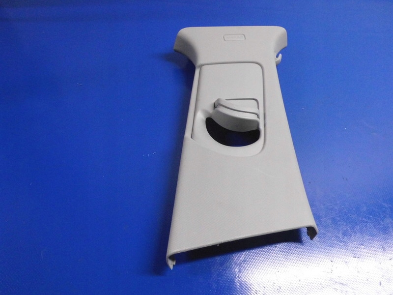 фото №1, Защита обшивка стойка правый середина audi a1 ii 82a