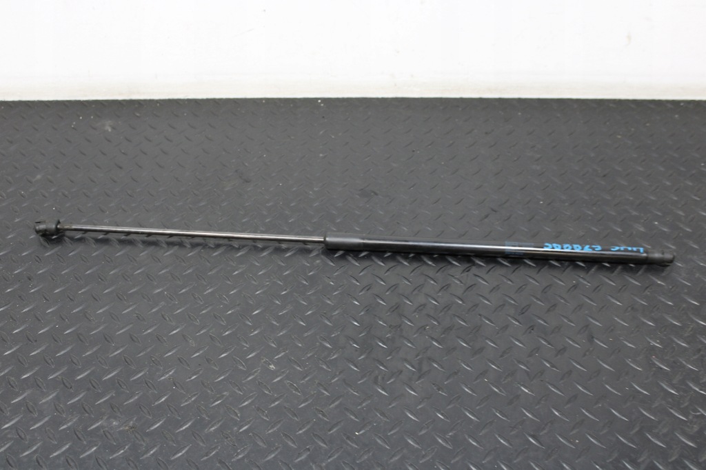 фото №1, Привод амортизатор капот vw passat b7 3aa