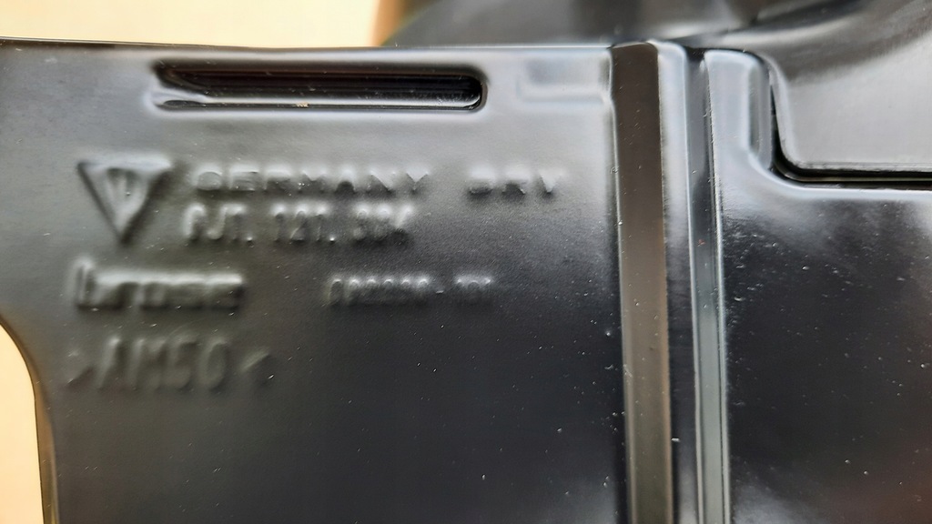 фото №8, Комплект радіатор porsche taycan turbo права сторона