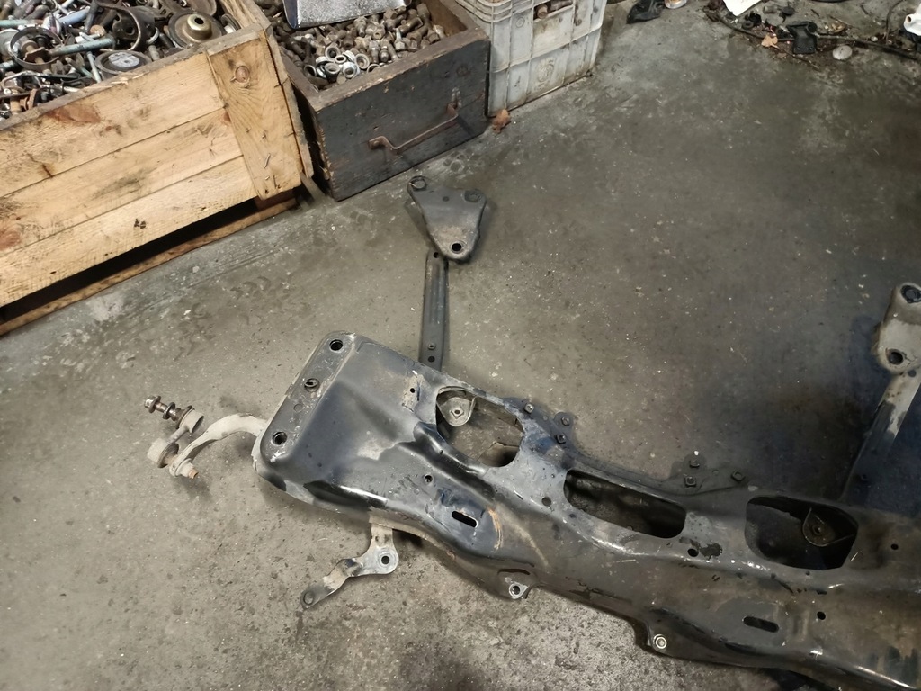 фото №7, Подрамник перед подвеска subaru forester iv sj