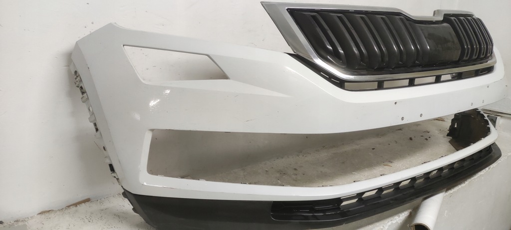 фото №11, Skoda kodiaq молдинг накладка-спойлер спойлер накладка бампера перед 565807061